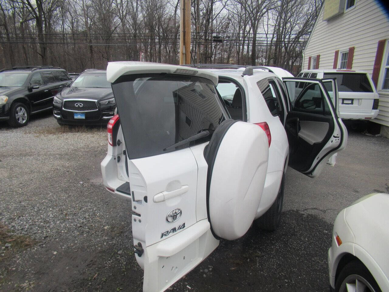 Used 2012 Toyota RAV4 4WD image 13