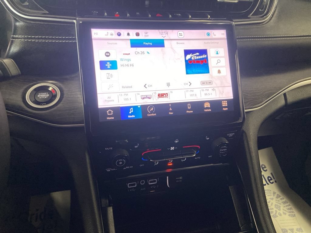 Certified 2023 Jeep Grand Cherokee L Limited AWD/4WD image 28