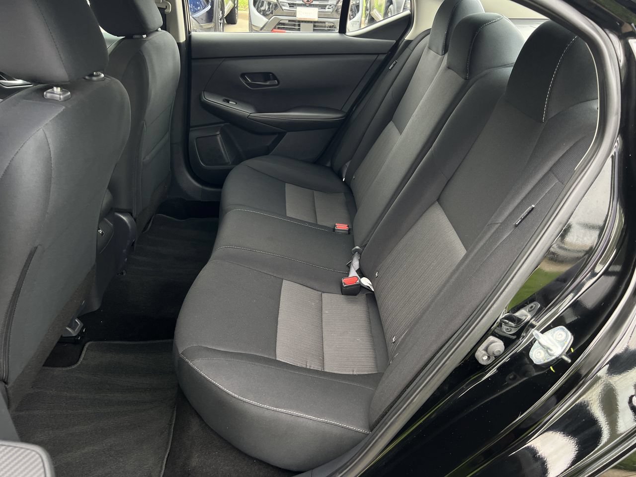Used 2024 Nissan Sentra SV FWD image 23