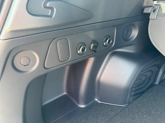New 2026 Subaru Forester Sport w/ Onyx Edition AWD/4WD image 31