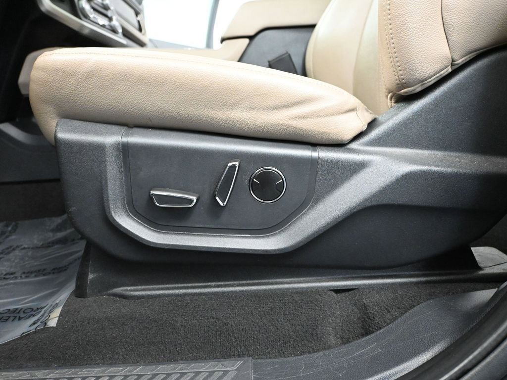 Used 2023 Ford Expedition Limited image 23