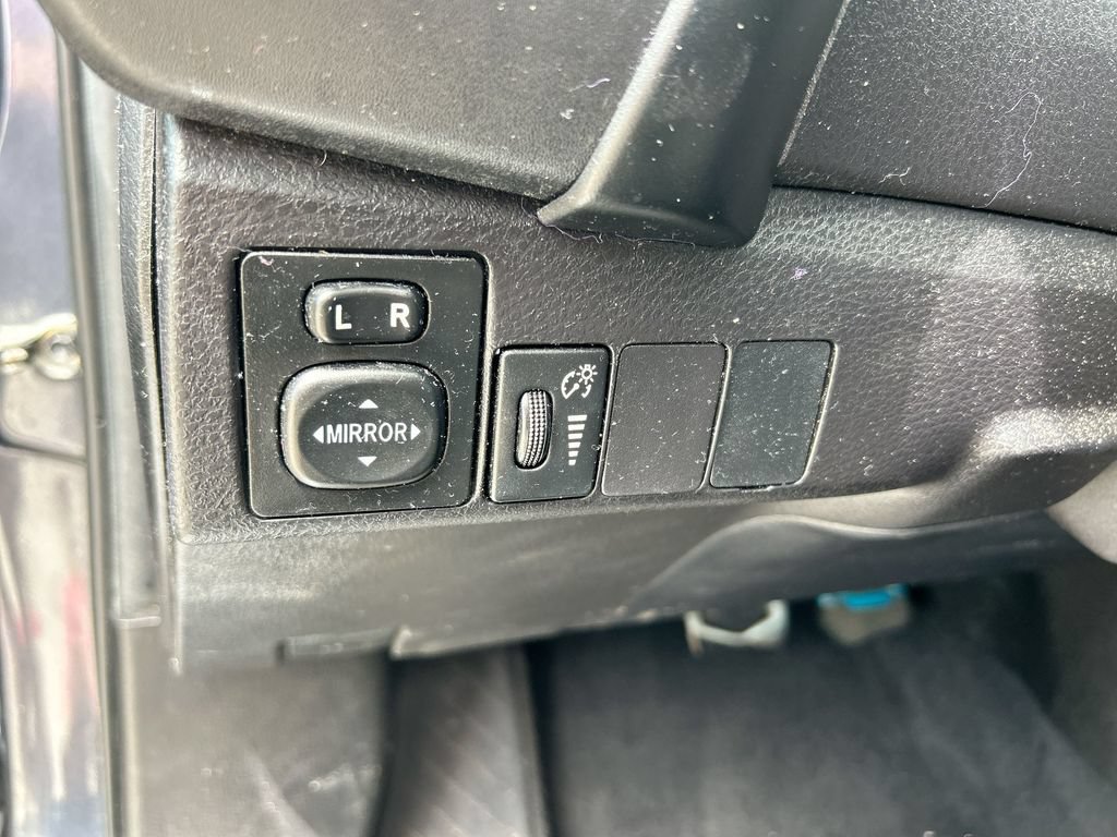 Used 2019 Toyota Corolla SE FWD image 13