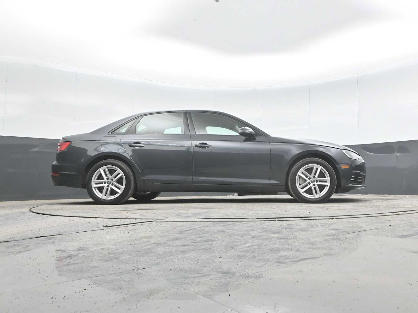 Used 2017 Audi A4 2.0T Premium FWD image 30
