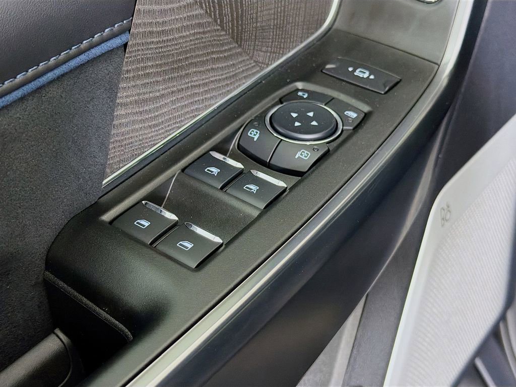 New 2025 Ford F350 Platinum w/ FX4 Off-Road Package image 20