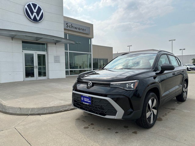 New 2025 Volkswagen Taos S image 2