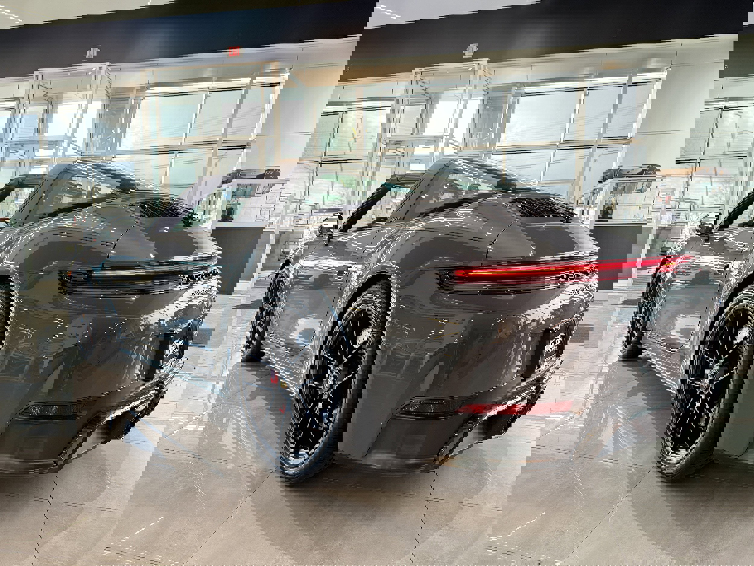 Used 2026 Porsche 911 Targa 4 GTS AWD/4WD image 4