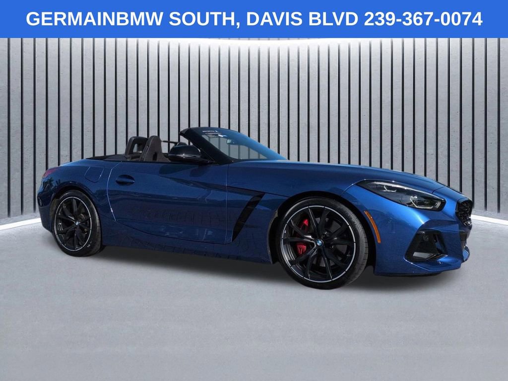 Certified 2025 BMW Z4 M40i w/ Premium Package RWD image 3