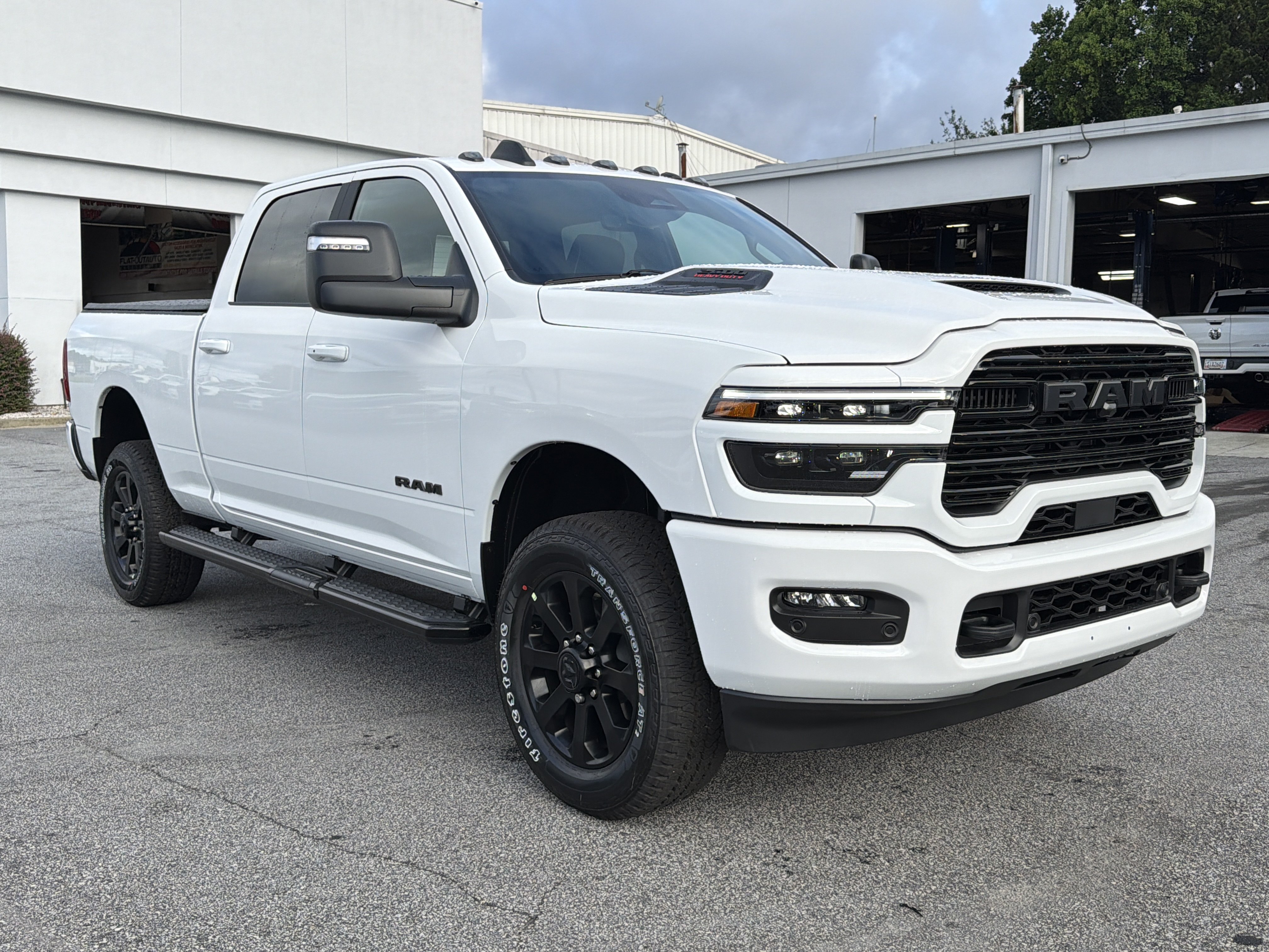 New 2026 RAM 2500 Laramie w/ Night Edition AWD/4WD image 4
