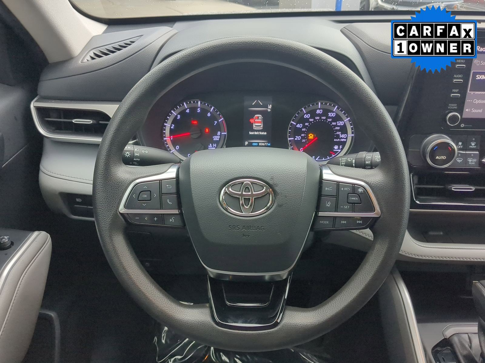 Used 2021 Toyota Highlander L image 12