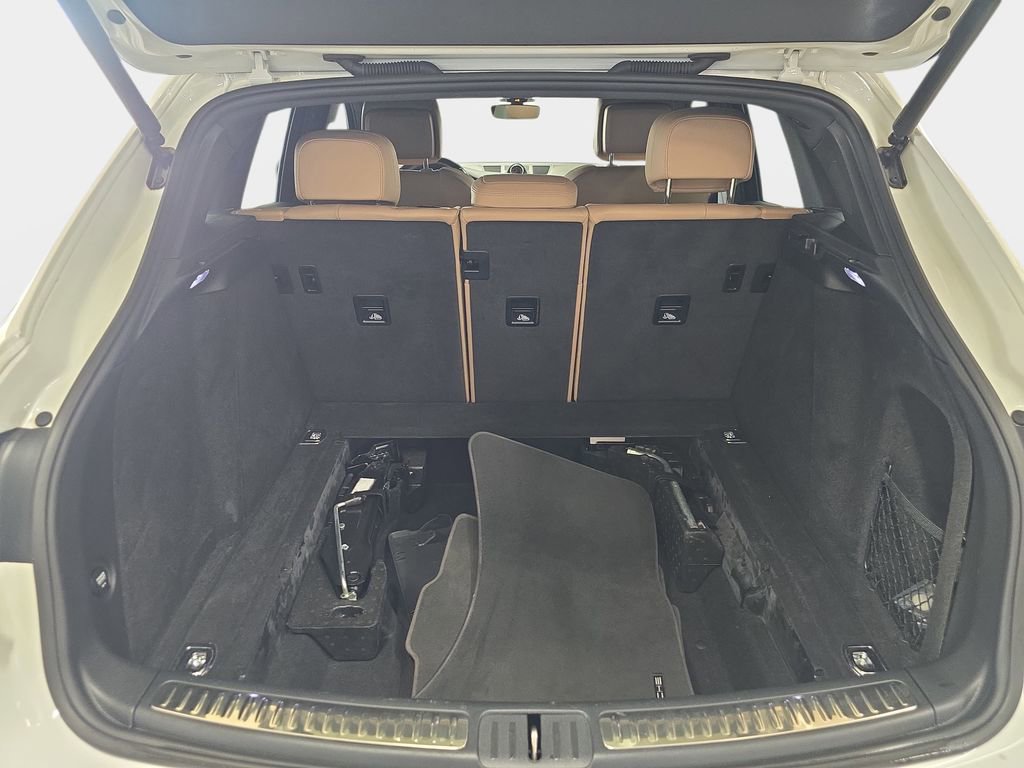 Used 2021 Porsche Macan S image 30