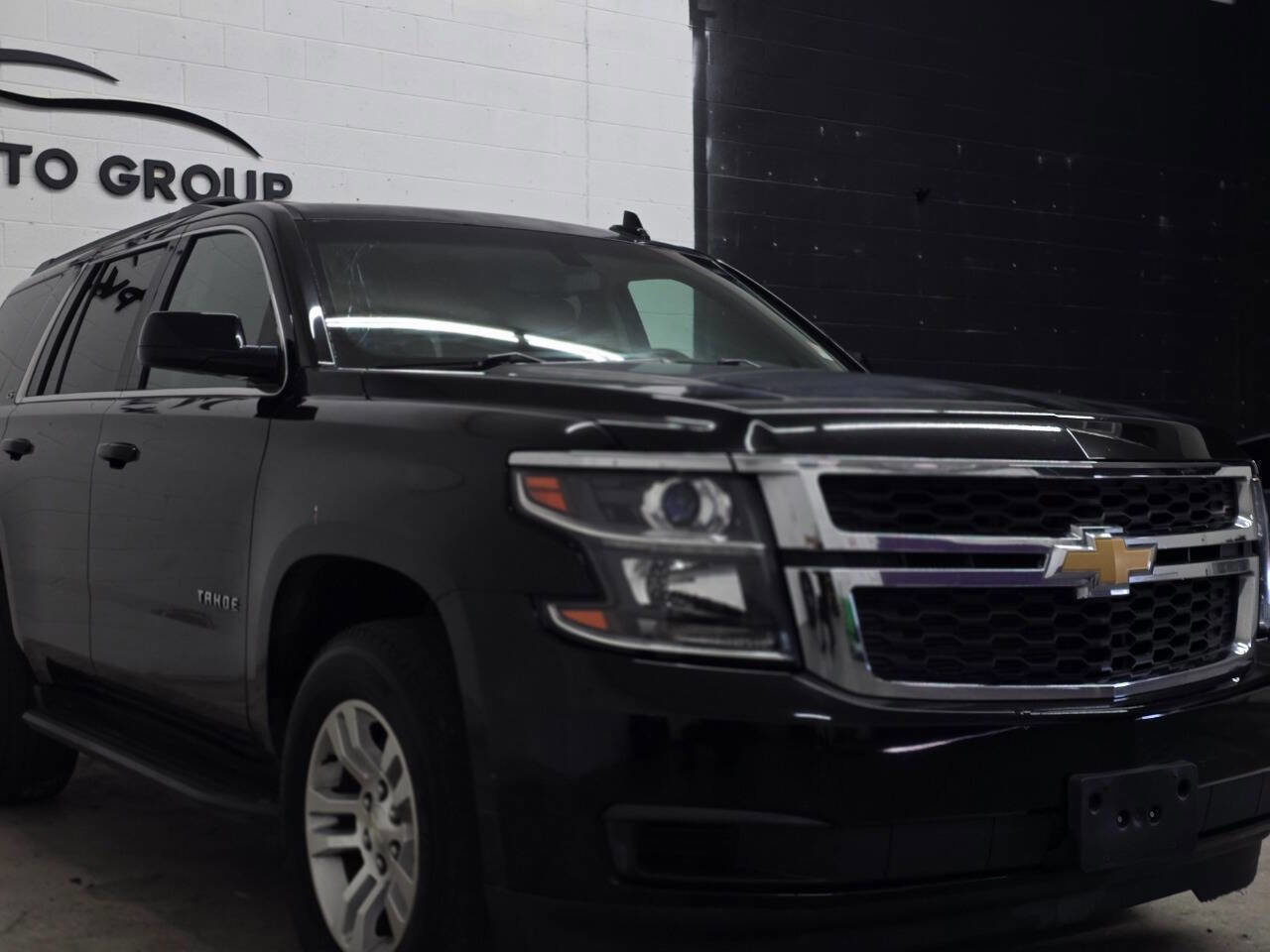Used 2016 Chevrolet Tahoe LS image 3
