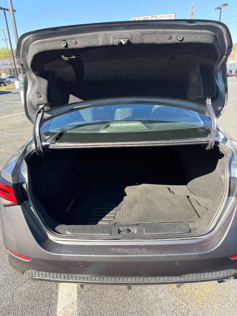 Used 2024 Nissan Sentra SV FWD image 18