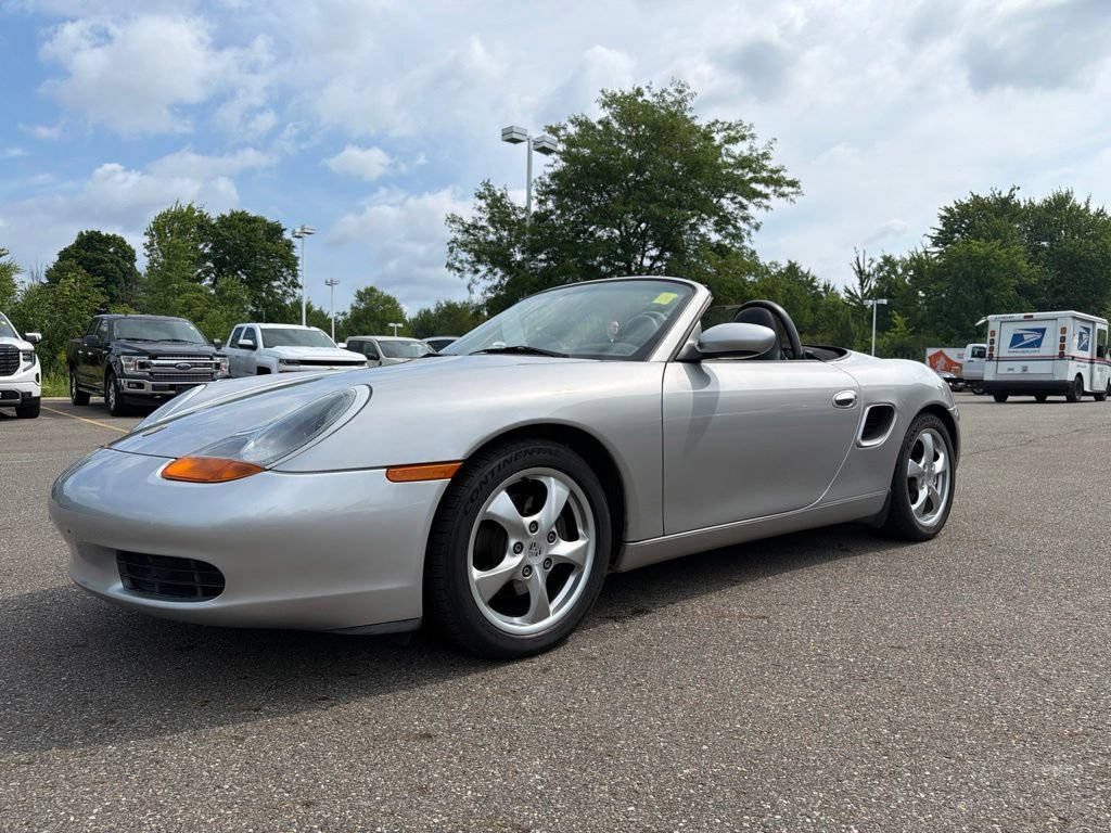 Used 2001 Porsche Boxster RWD image 4