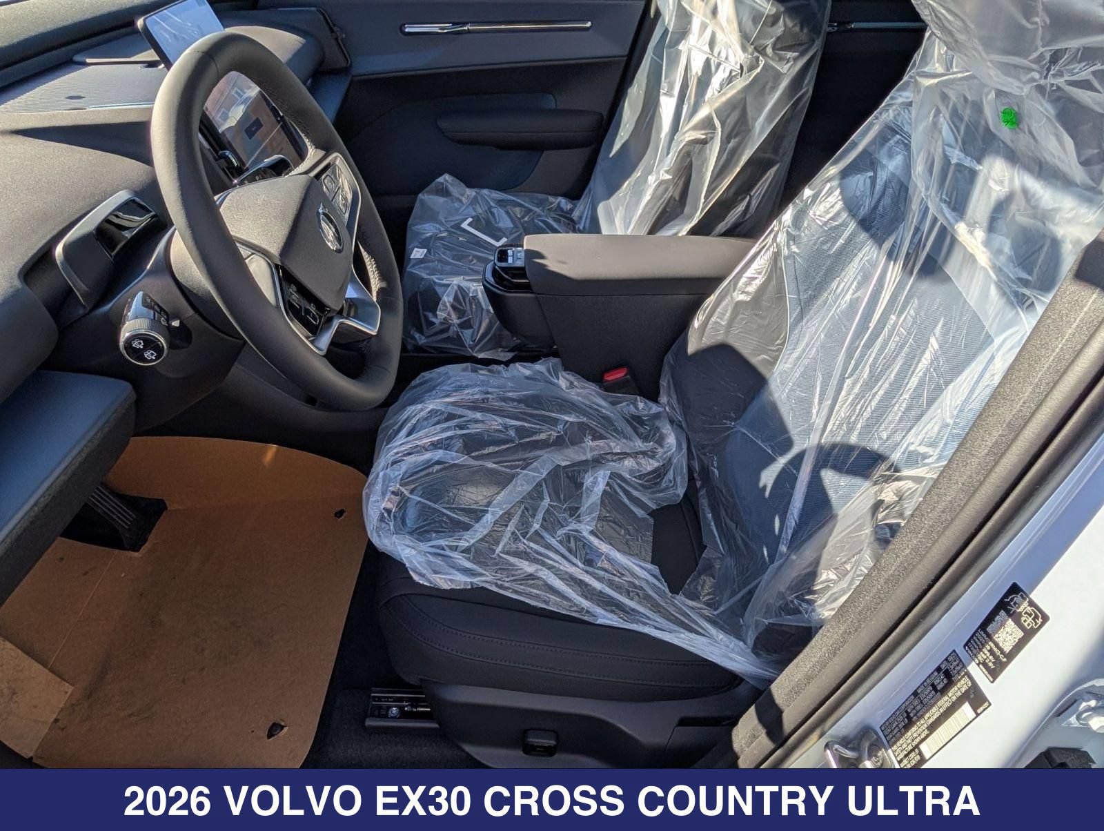 New 2026 Volvo EX30 Cross Country Ultra w/ Protection Package Premier AWD/4WD image 9