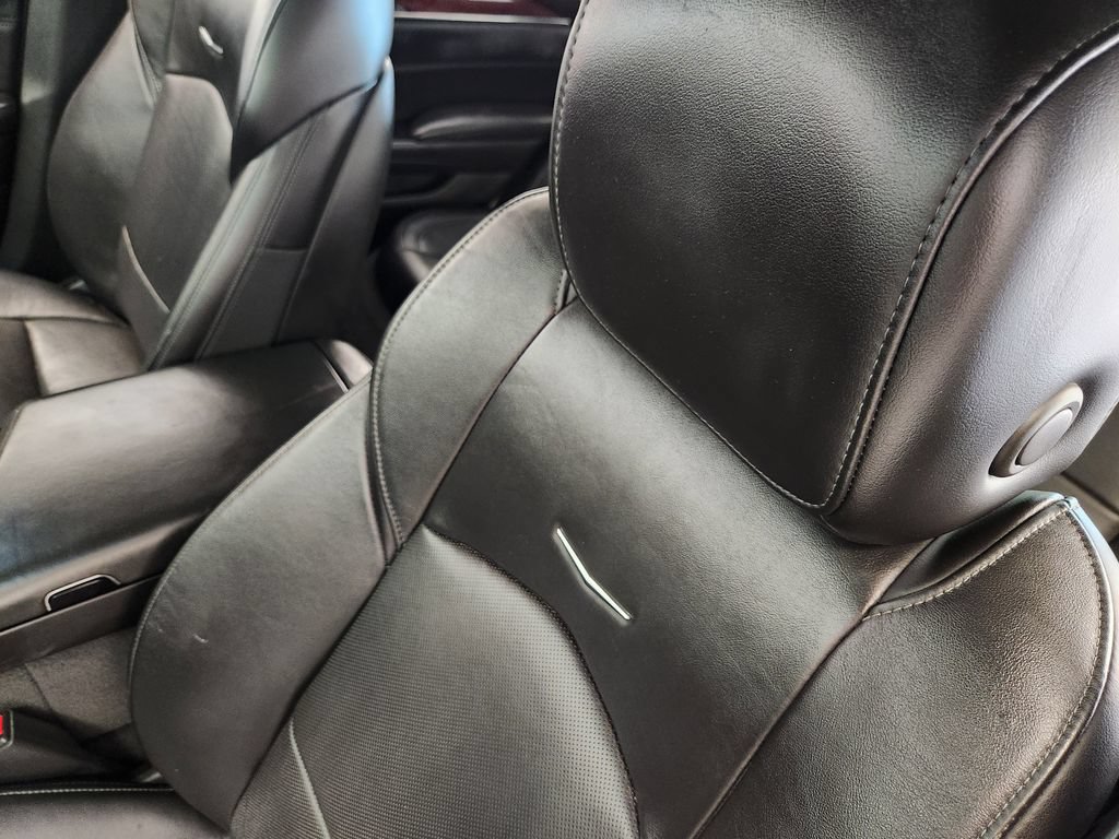 Used 2014 Cadillac CTS Luxury RWD image 24