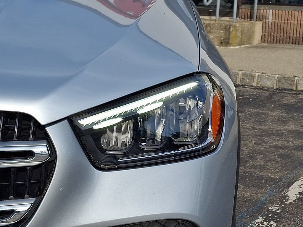 Used 2025 Mercedes-Benz GLE 350 4MATIC image 10