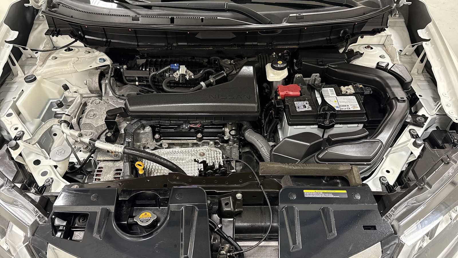 Used 2020 Nissan Rogue SL w/ Premium Package image 31