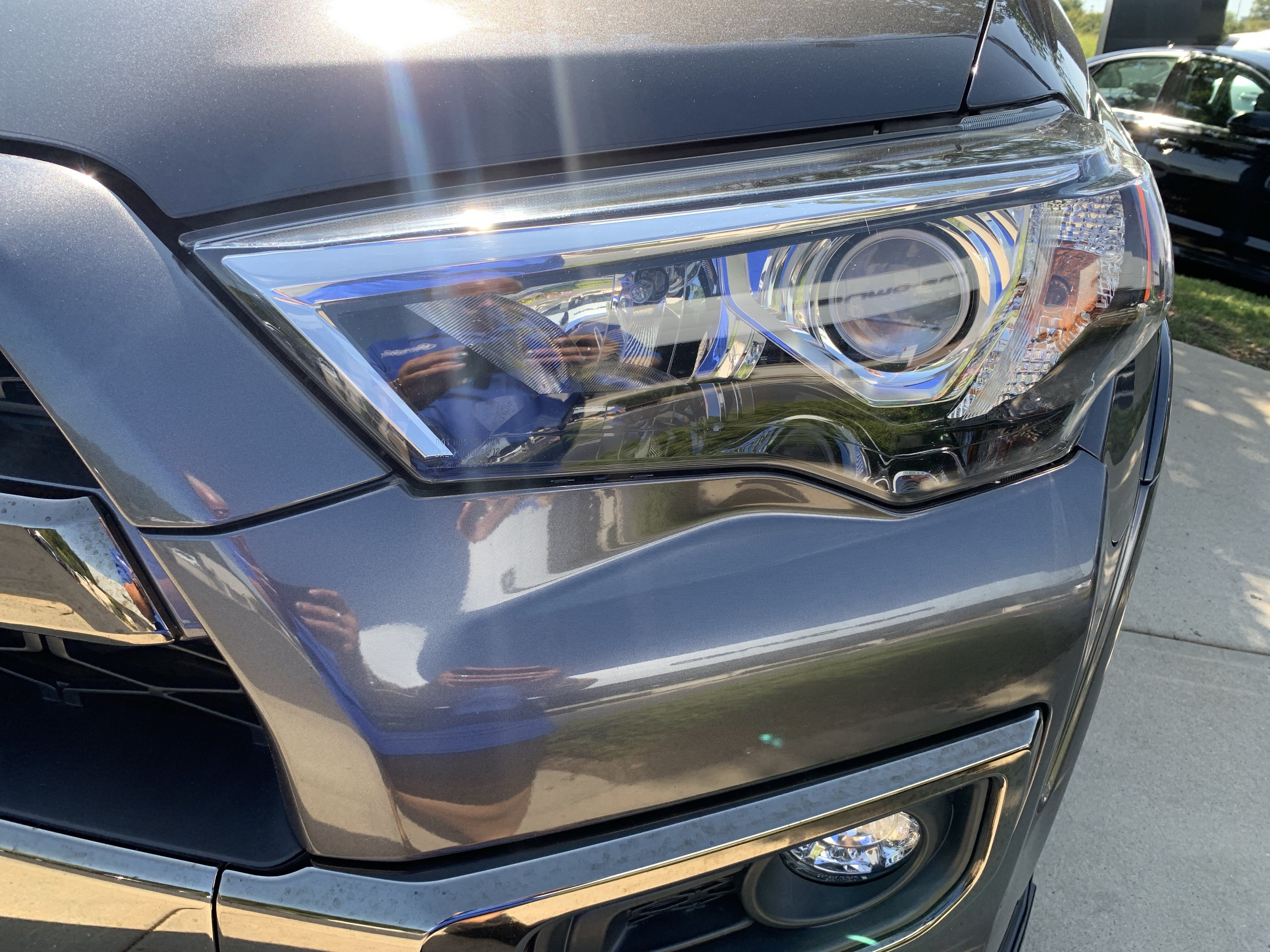 Used 2019 Toyota 4Runner Limited AWD/4WD image 6