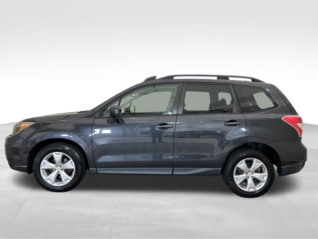 Used 2015 Subaru Forester 2.5i Premium AWD/4WD image 2
