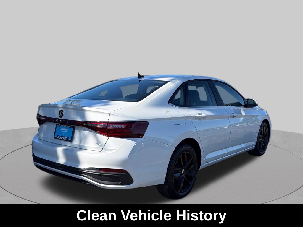 Used 2025 Volkswagen Jetta SE w/ Sunroof Package FWD image 6
