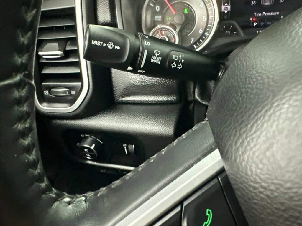 Used 2020 RAM 1500 Big Horn AWD/4WD image 28