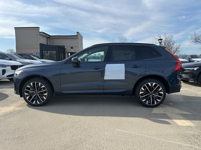 New 2026 Volvo XC60 B5 Ultra w/ Protection Package Premier image 4