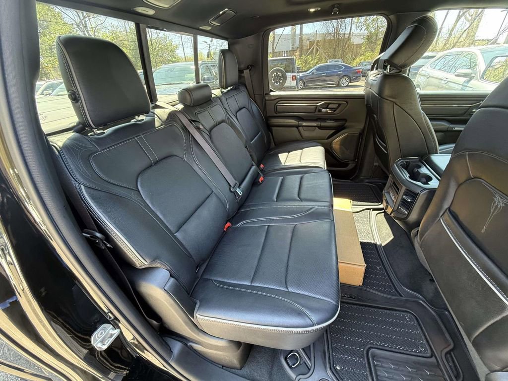 Used 2022 RAM 1500 Limited image 11