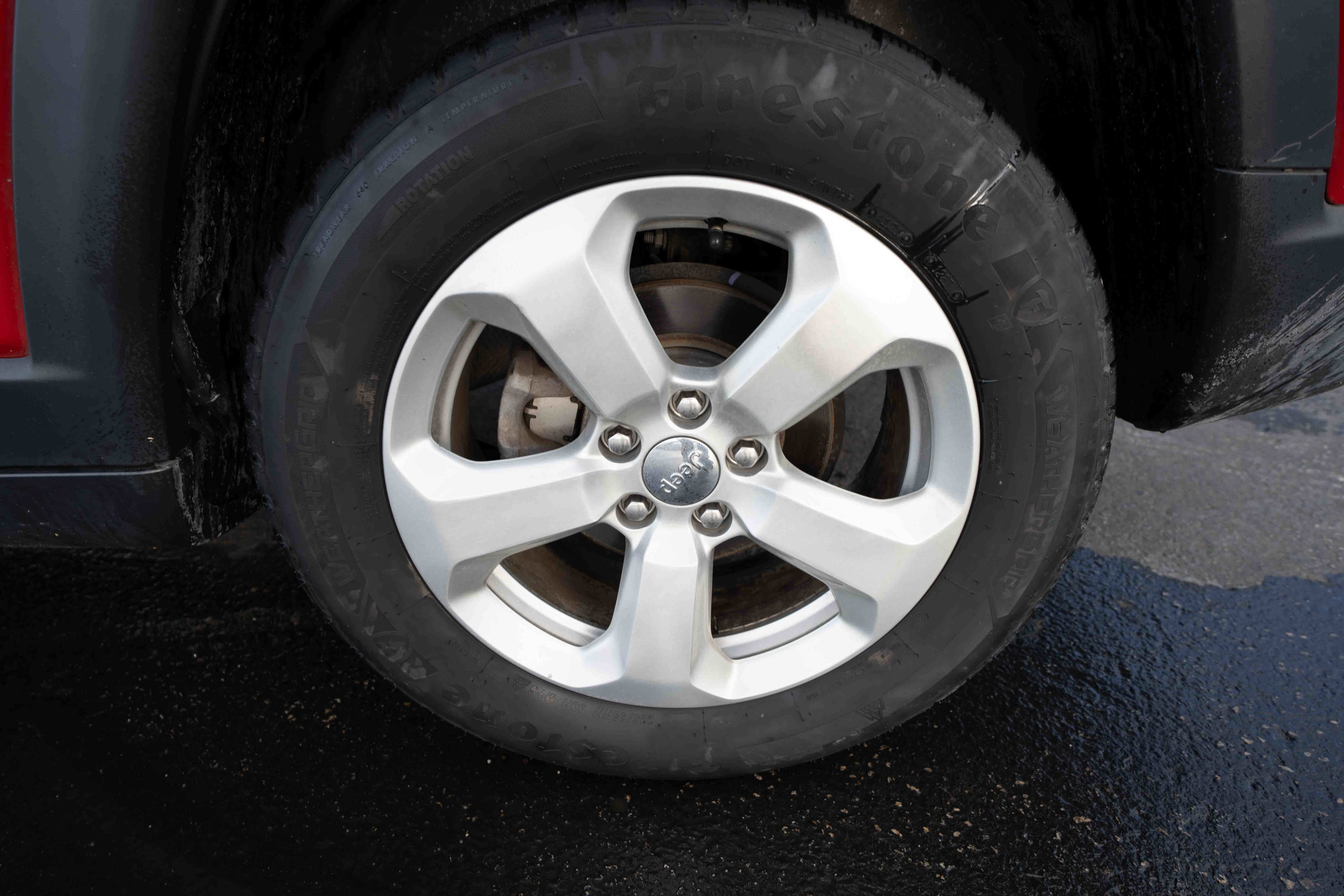 Used 2018 Jeep Compass Latitude image 29