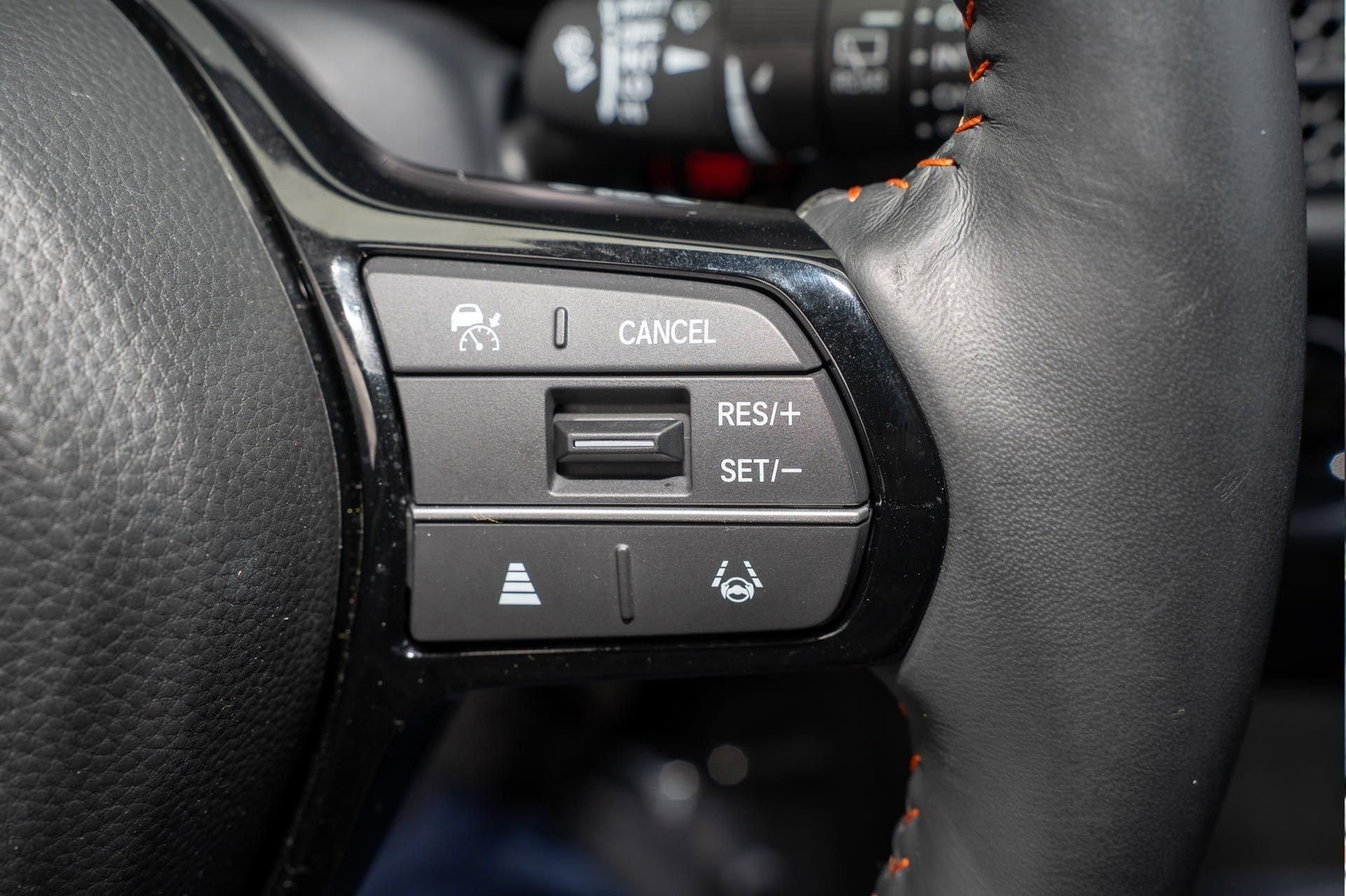 Certified 2023 Honda HR-V Sport image 30
