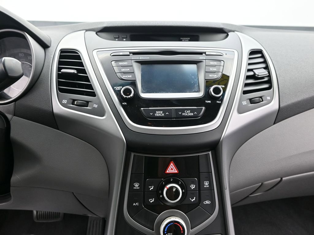 Used 2016 Hyundai Elantra SE w/ Option Group 02 image 17