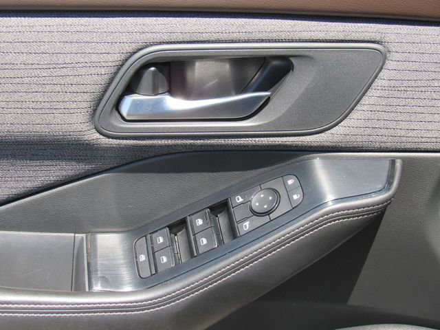 Used 2021 Nissan Rogue SV image 21