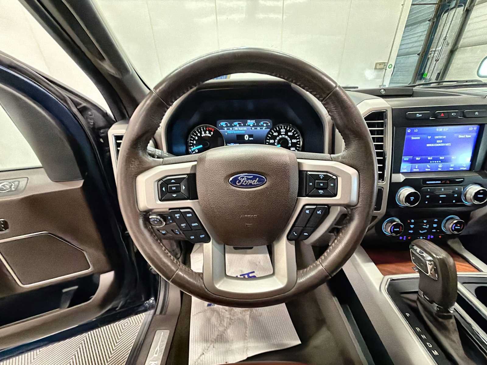 Used 2020 Ford F150 King Ranch w/ Equipment Group 601A Luxury AWD/4WD image 11