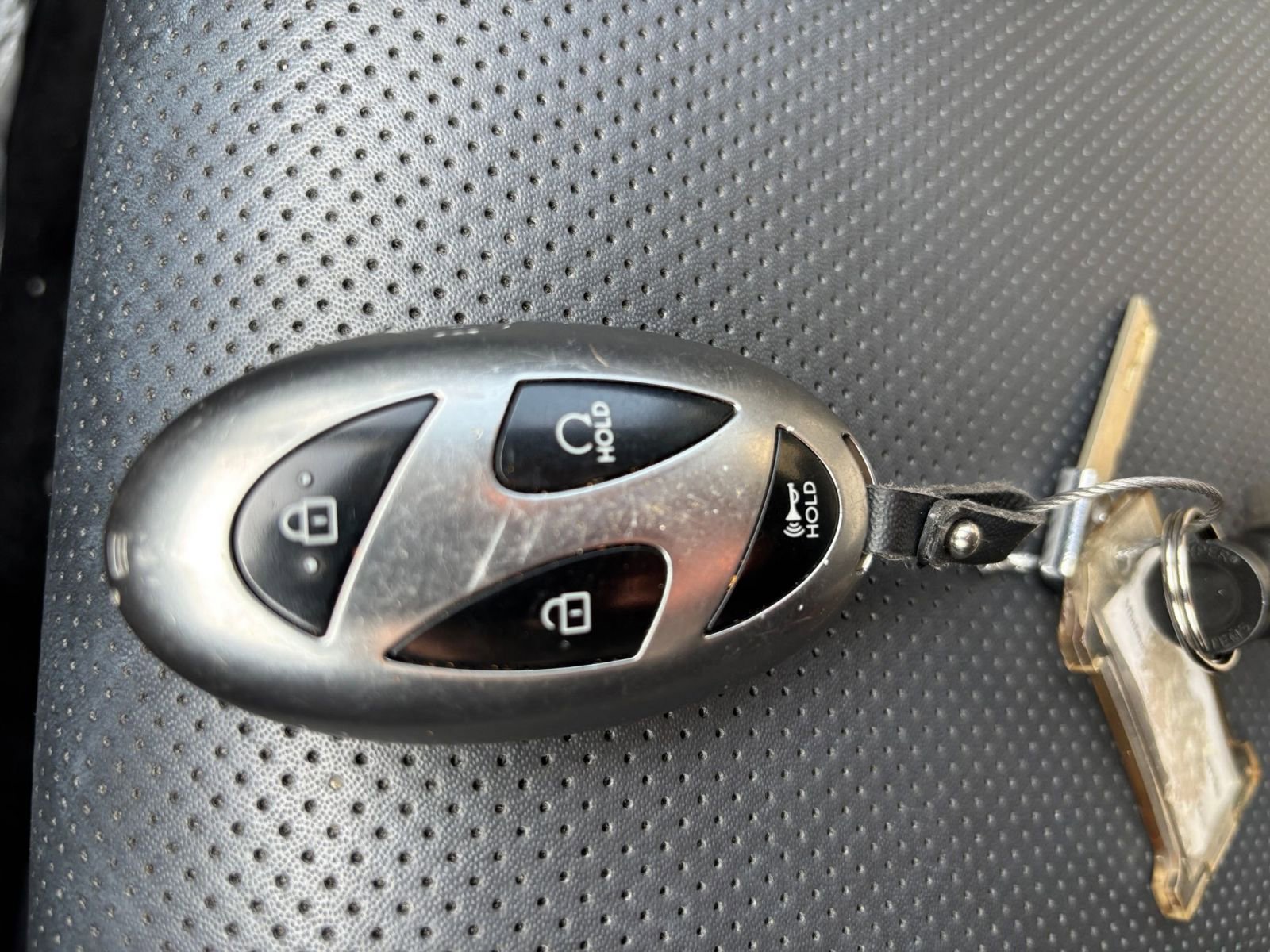 Used 2025 Hyundai Santa Fe SEL image 25