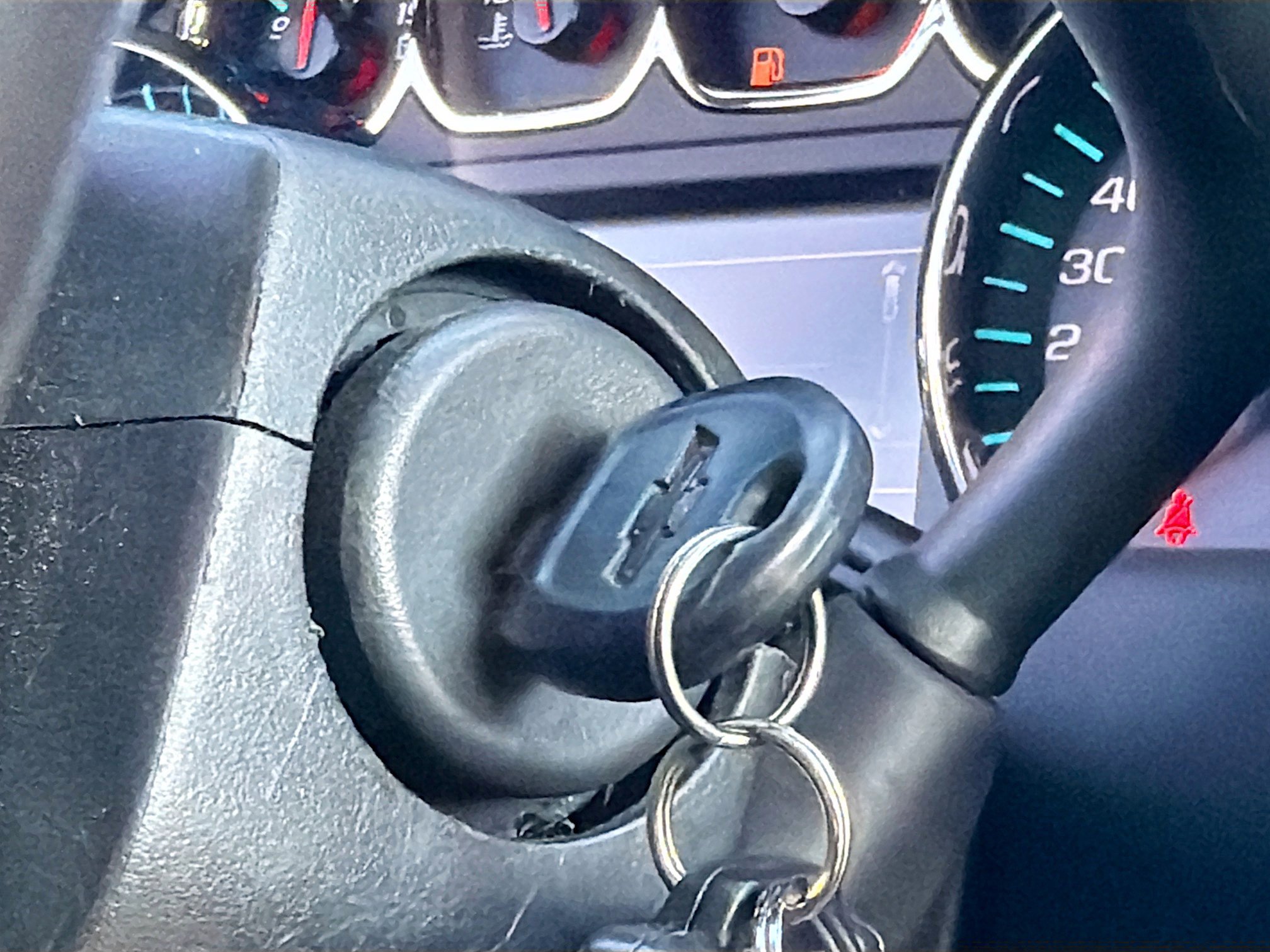 Used 2020 Chevrolet Suburban LS image 33