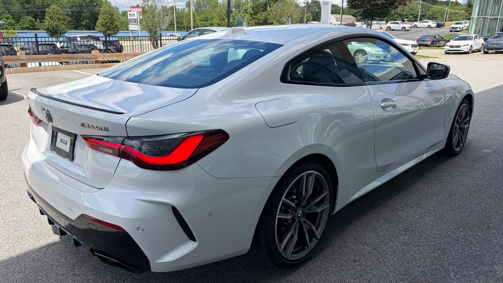 Certified 2024 BMW 440i xDrive Coupe w/ Premium Package AWD/4WD image 3