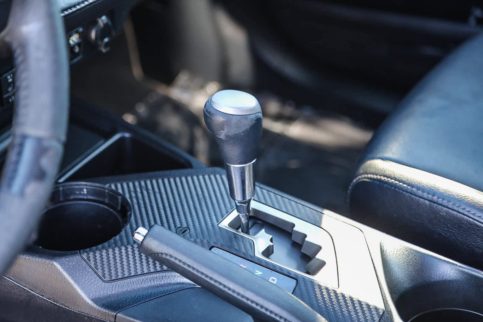 Used 2013 Toyota RAV4 Limited image 20