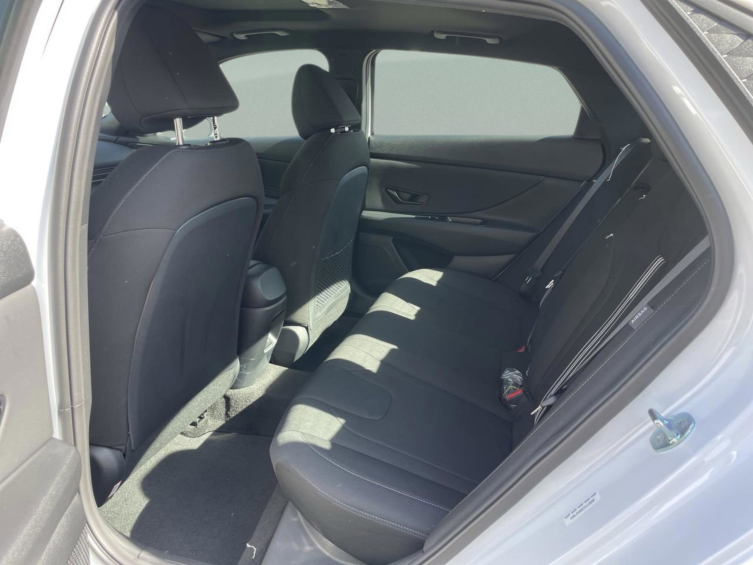 New 2026 Hyundai Elantra SEL Sport image 17