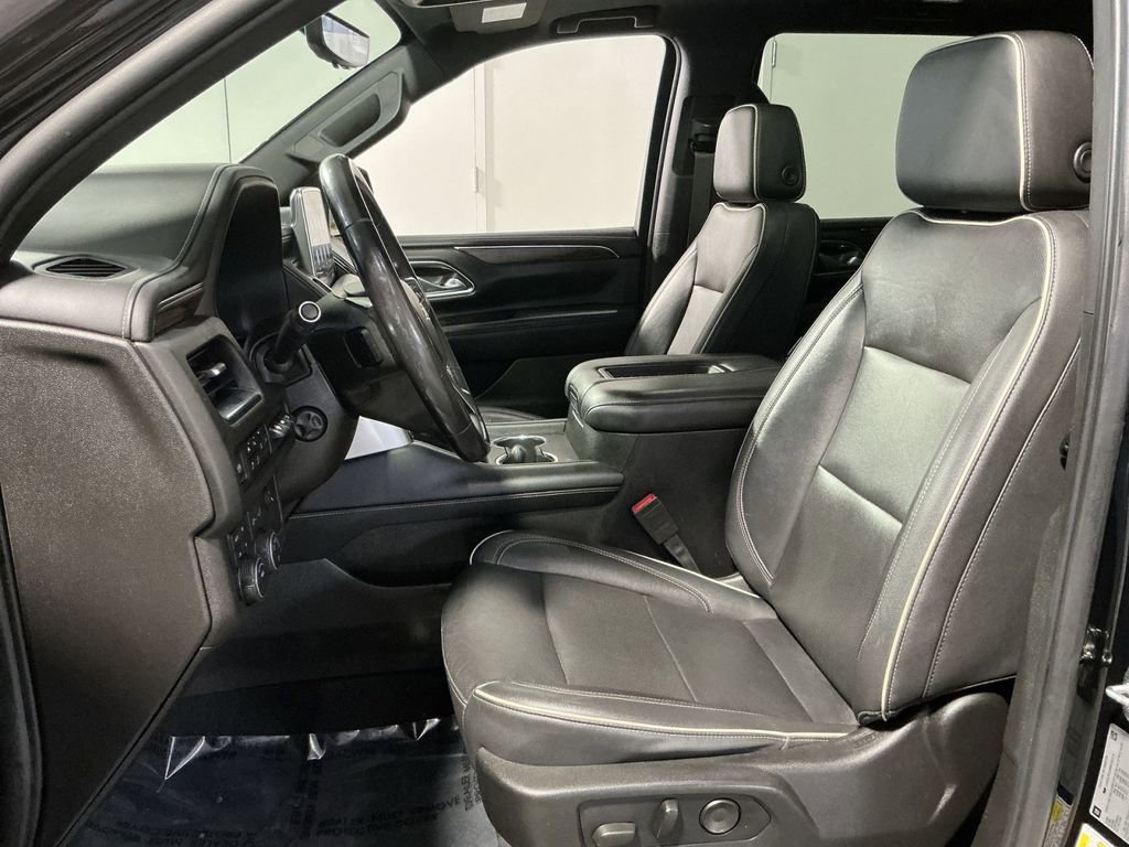Used 2021 Chevrolet Tahoe Premier AWD/4WD image 14