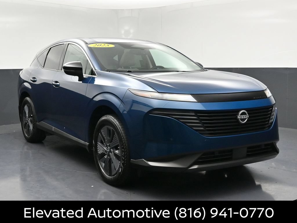 Certified 2025 Nissan Murano SL AWD/4WD image 1