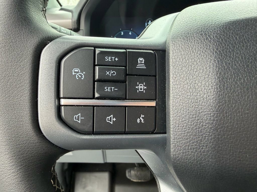 Used 2025 Ford F150 XLT w/ Equipment Group 302A MID image 21
