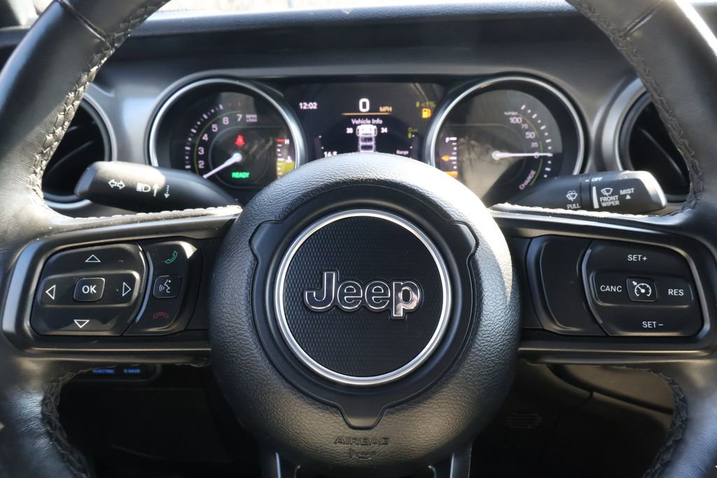 Used 2023 Jeep Wrangler Unlimited w/ Cold Weather Group image 27