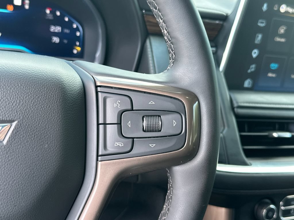 Used 2023 Chevrolet Tahoe High Country AWD/4WD image 28