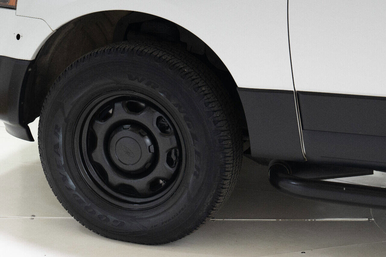 Used 2015 Ford Expedition XL image 19