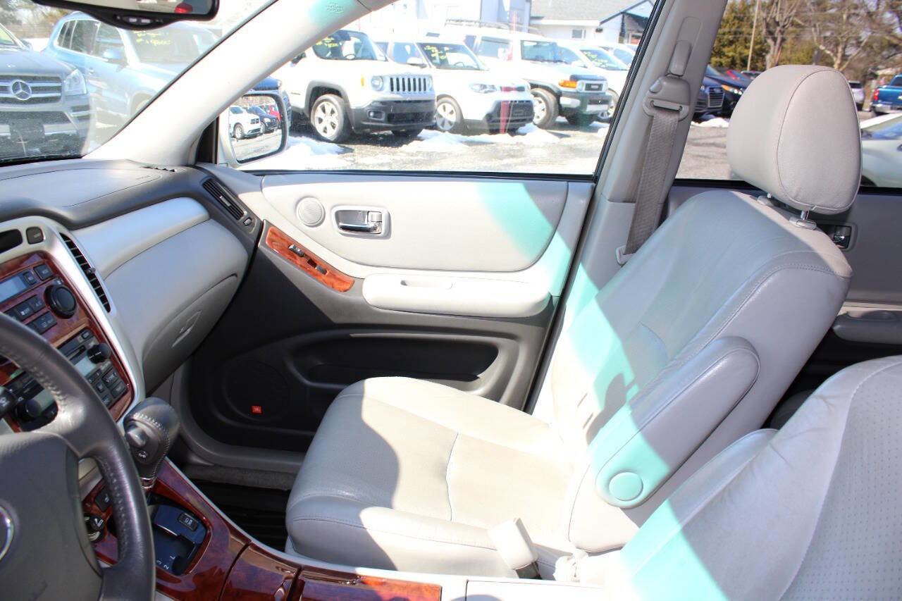 Used 2005 Toyota Highlander Limited image 13