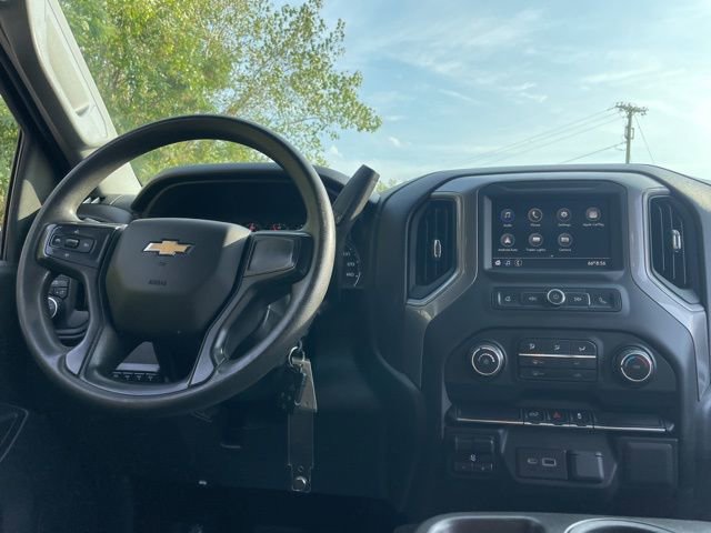 Used 2022 Chevrolet Silverado 2500 Custom w/ Custom Convenience Package image 13