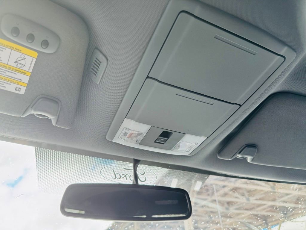 Used 2013 Ford F150 Lariat w/ Lariat Chrome Pkg image 24