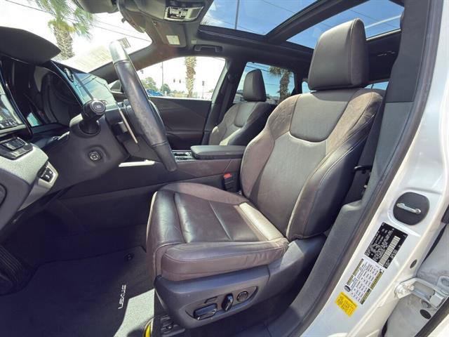 Certified 2024 Lexus RX 350 FWD w/ Convenience Package image 9