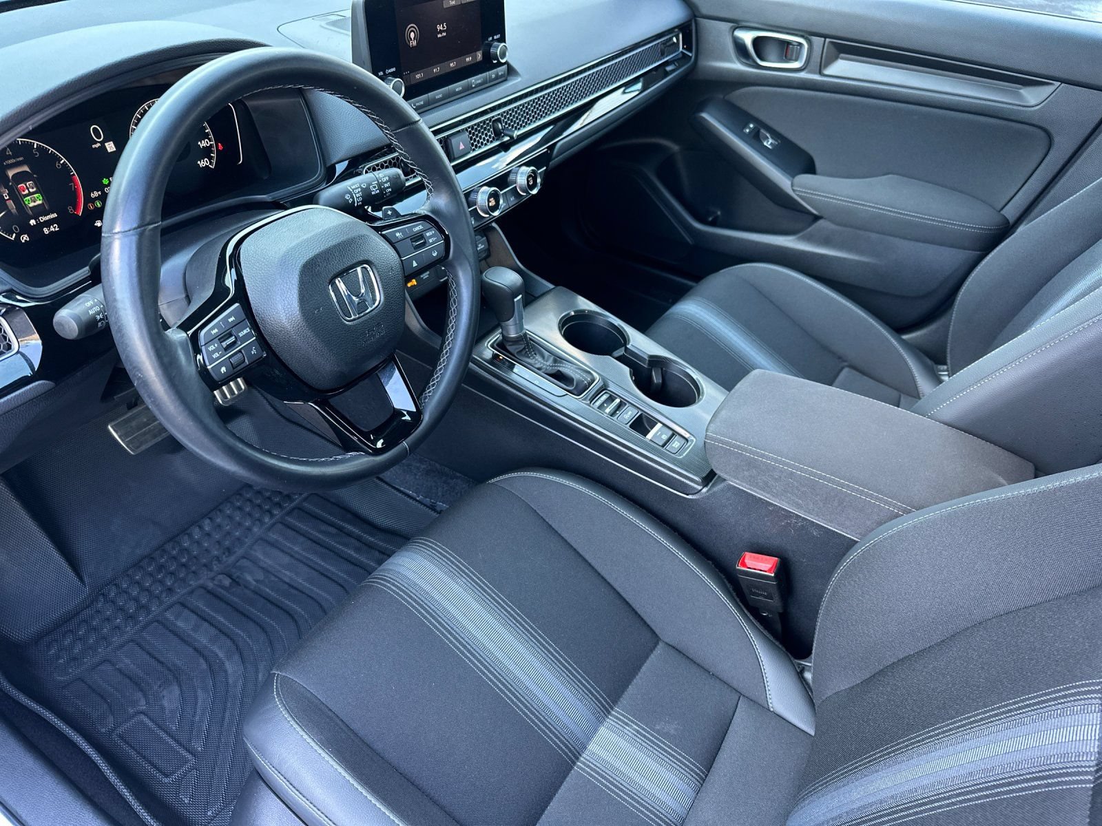 Used 2025 Honda Civic Sport image 9