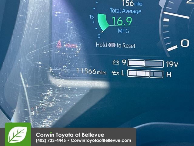 Used 2025 Toyota Tundra Platinum AWD/4WD image 10