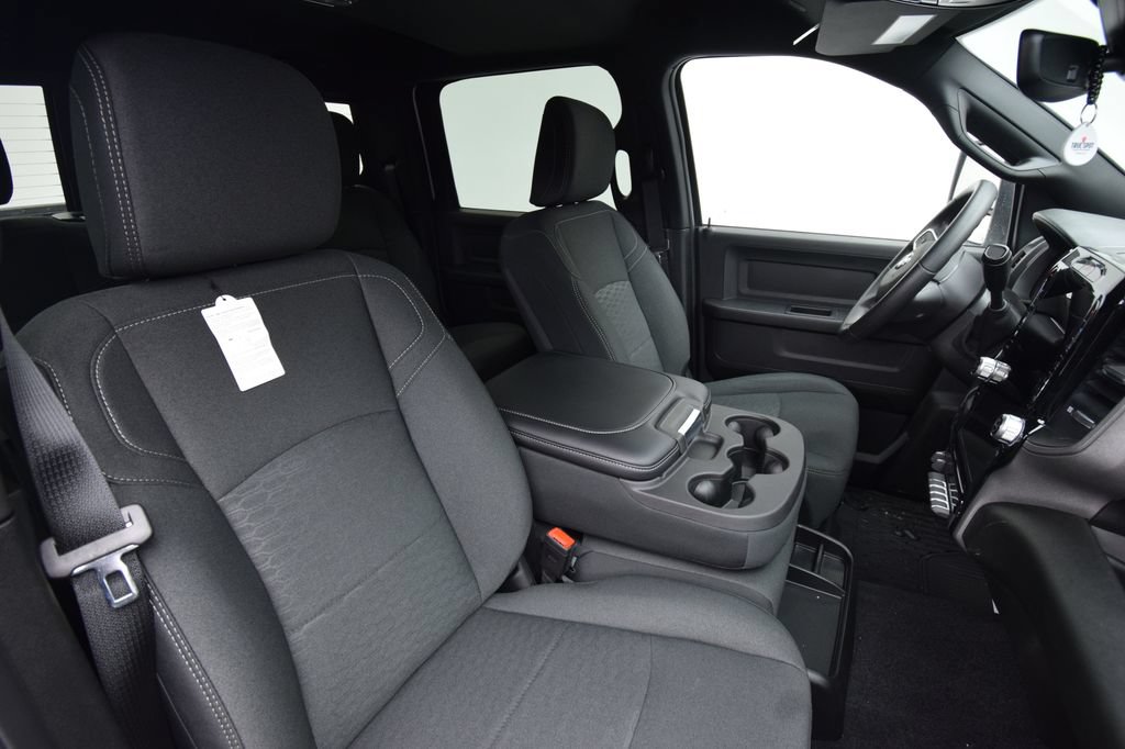 New 2026 RAM 2500 Tradesman AWD/4WD image 18